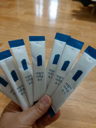 뉴트리셔니스타 아침이 가벼운 효소 — 5점을 준 리뷰어가 2020년 5월 올린 사용 사진