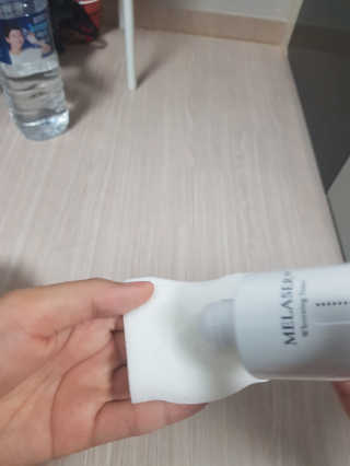ECLADO 에끌라두 멜라이져 화이트닝 토너 — 4점을 준 리뷰어가 2020년 10월 올린 사용 사진