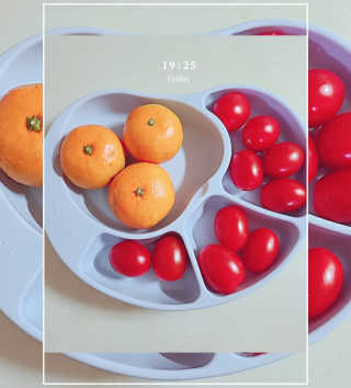 유비맘 캐릭터 실리콘 흡착 식판_색상 랜덤발송 — 5점을 준 리뷰어가 2020년 10월 올린 사용 사진