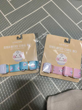 유비맘 젖병 빨대컵 다용도 홀더 1+1 _ 컬러 랜덤 발송 — 5점을 준 리뷰어가 2020년 12월 올린 사용 사진