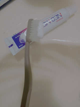봄날연구소 부광 네오메드치약 2개+ 30g 휴대용 미니치약 — 5점을 준 리뷰어가 2020년 11월 올린 사용 사진