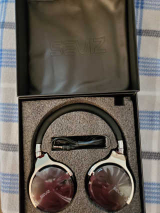 SEVIZ Bluetooth Headphones 10 3color — 5점을 준 리뷰어가 2020년 8월 올린 사용 사진