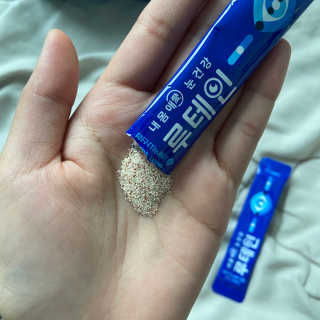 서울약사신협_내몸애눈건강루테인_2g x 50포 — 4.5점을 준 리뷰어가 2020년 6월 올린 사용 사진