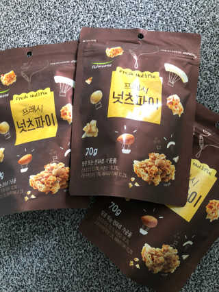 [풀무원] 프레시 넛츠파이 3개입 — 3점을 준 리뷰어가 2020년 4월 올린 사용 사진
