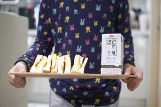세상간단 완전푸드 [완전두유] 5종 — 5점을 준 리뷰어가 2020년 4월 올린 사용 사진