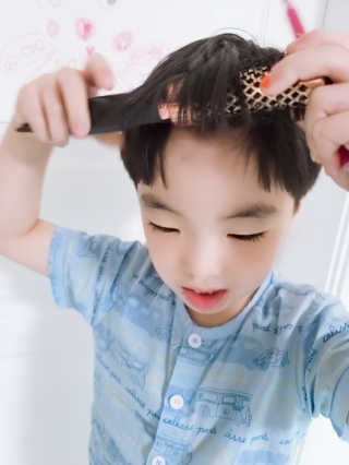 아이캔디 레인보우 뿌리볼륨 핫컬링 브러쉬 — 5점을 준 리뷰어가 2020년 10월 올린 사용 사진