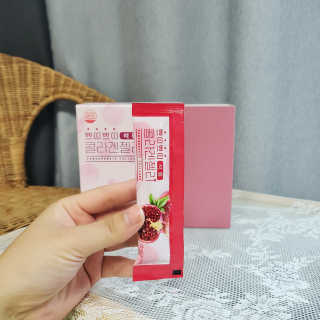 헬스업_쁘띠쁘띠석류콜라겐젤리_20g x 14포 — 5점을 준 리뷰어가 2020년 8월 올린 사용 사진