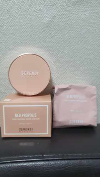 세렌디뷰티 레드 프로폴리스 하이 커버링 트리플 쿠션 — 4.5점을 준 리뷰어가 2020년 9월 올린 사용 사진