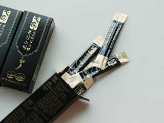 헬스업_천명진프리미엄홍삼스틱_10ml x 30포 — 5점을 준 리뷰어가 2020년 11월 올린 사용 사진