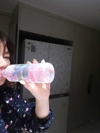 아쿠아스 플레이버워터 ★[아쿠아스] 복숭아 플레이버워터 1BOX 20개입★ — 5점을 준 리뷰어가 2020년 4월 올린 사용 사진