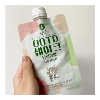 [꾸콤] 참참 OOTD쉐이크 담백한 일주일세트 50g x 5 — 4점을 준 리뷰어가 2020년 11월 올린 사용 사진