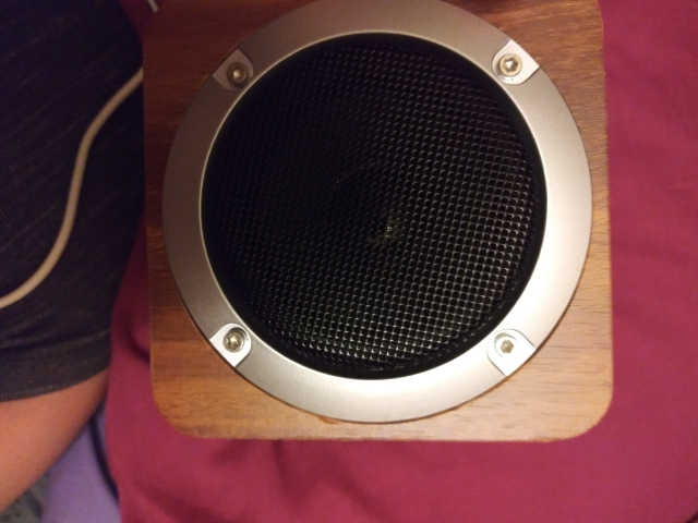 SEVIZ MINI10W 레트로 블루투스 스피커 리뷰 사진