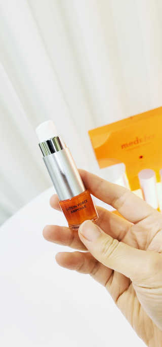 메디페르 [ 1+1 ] 루테인앰플세트 1개 + 루테인크림 50ml 1개 — 5점을 준 리뷰어가 2020년 9월 올린 사용 사진