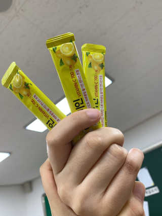 이너미인 VITAMIN-C 700 — 5점을 준 리뷰어가 2020년 9월 올린 사용 사진