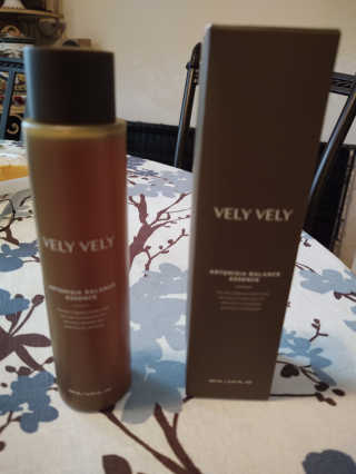 VELY VELY Artemisia Balance Essence — 5점을 준 리뷰어가 2020년 7월 올린 사용 사진