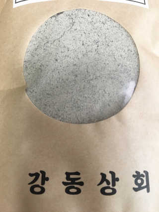 [강동상회]  7곡미숫가루 / 검정미숫가루 — 5점을 준 리뷰어가 2020년 4월 올린 사용 사진