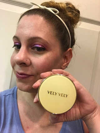 VELY VELY 아우라 허니 글로우 쿠션 — 5점을 준 리뷰어가 2020년 4월 올린 사용 사진