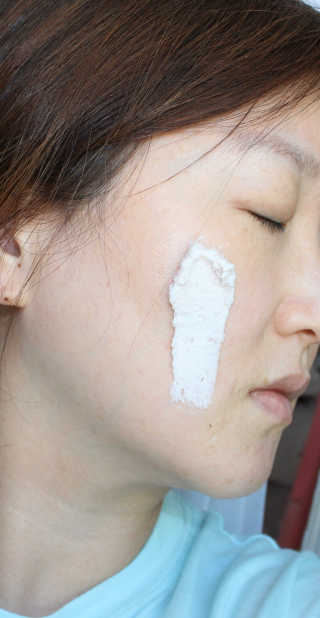 자연에서본 촉촉 보습 로즈 팩 클렌저 — 5점을 준 리뷰어가 2020년 6월 올린 사용 사진