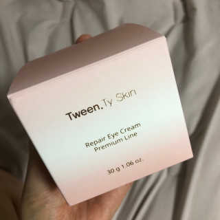 Tween.Ty Skin 트웬티스킨 리페어 아이크림 프리미엄 라인 — 5점을 준 리뷰어가 2020년 10월 올린 사용 사진