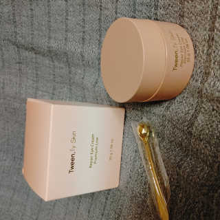 Tween.Ty Skin 트웬티스킨 리페어 아이크림 프리미엄 라인 — 5점을 준 리뷰어가 2020년 11월 올린 사용 사진