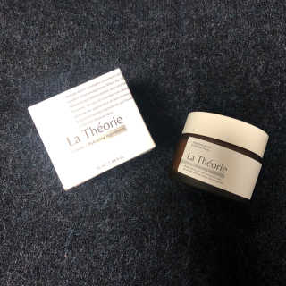 La Theorie Hydrating Ingredients | 하이드레이팅 인그레이디언츠 — 5점을 준 리뷰어가 2020년 5월 올린 사용 사진