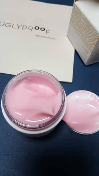 어글리프루프 크림 스탑디어글리 핑크모먼트 50ml — 5점을 준 리뷰어가 2020년 10월 올린 사용 사진