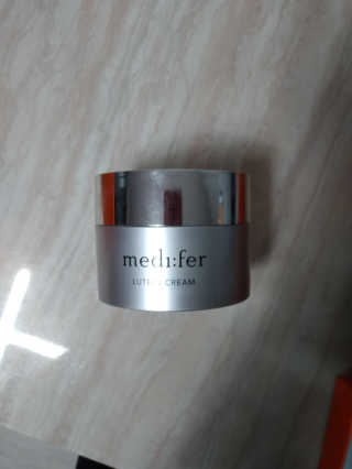 메디페르 [ 1+1 ] 루테인앰플세트 1개 + 루테인크림 50ml 1개 — 5점을 준 리뷰어가 2020년 11월 올린 사용 사진