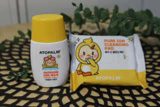 아토팜 야외놀이 선밀크 SPF50+ PA+++ — 4.5점을 준 리뷰어가 2020년 5월 올린 사용 사진