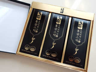 헬스업_천명진프리미엄홍삼스틱_10ml x 30포 — 5점을 준 리뷰어가 2020년 7월 올린 사용 사진