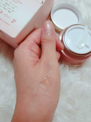 Tween.Ty Skin 트웬티스킨 리프팅 크림 프리미엄 라인 — 5점을 준 리뷰어가 2020년 9월 올린 사용 사진
