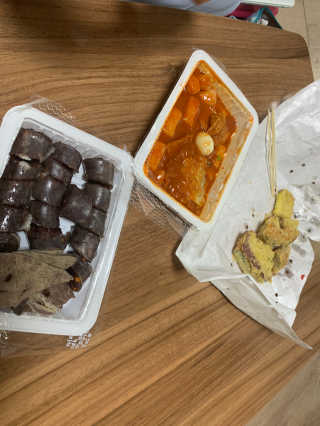 죠스떡볶이 [죠스푸드] 짜빠떡볶이+떡또그+범벅만두 신메뉴 3종 — 5점을 준 리뷰어가 2020년 5월 올린 사용 사진