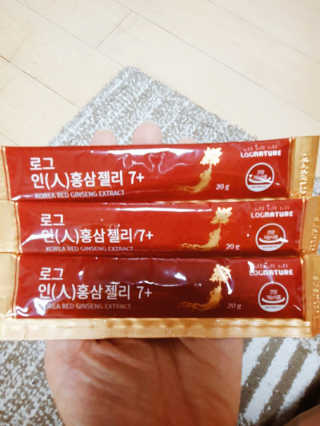 로그네이처 로그 인 홍삼젤리 7+ — 5점을 준 리뷰어가 2020년 5월 올린 사용 사진