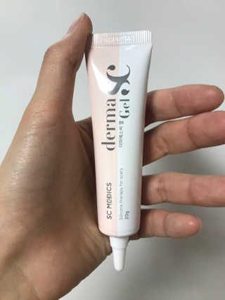 derma SC-Gel 더마에스씨 겔 20g — 5점을 준 리뷰어가 2020년 5월 올린 사용 사진