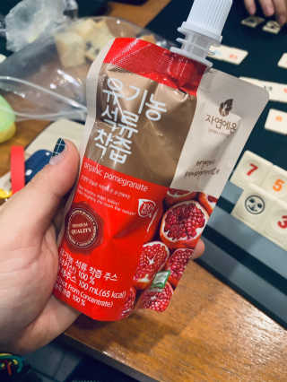 자연에온 유기농 석류 착즙 100mL 10개입 2BOX — 5점을 준 리뷰어가 2020년 11월 올린 사용 사진
