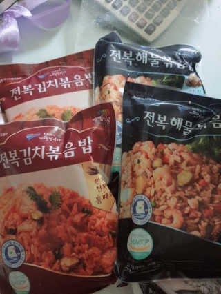 바다는다웰빙이다 전복해물볶음밥/전복김치볶음밥 250g-4봉지 — 5점을 준 리뷰어가 2020년 8월 올린 사용 사진