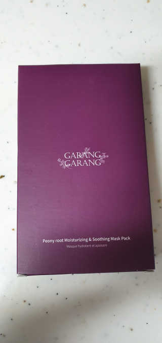GARANG GARANG 피오니 룻 모이스처라이징 앤 수딩 마스크팩 — 5점을 준 리뷰어가 2020년 4월 올린 사용 사진