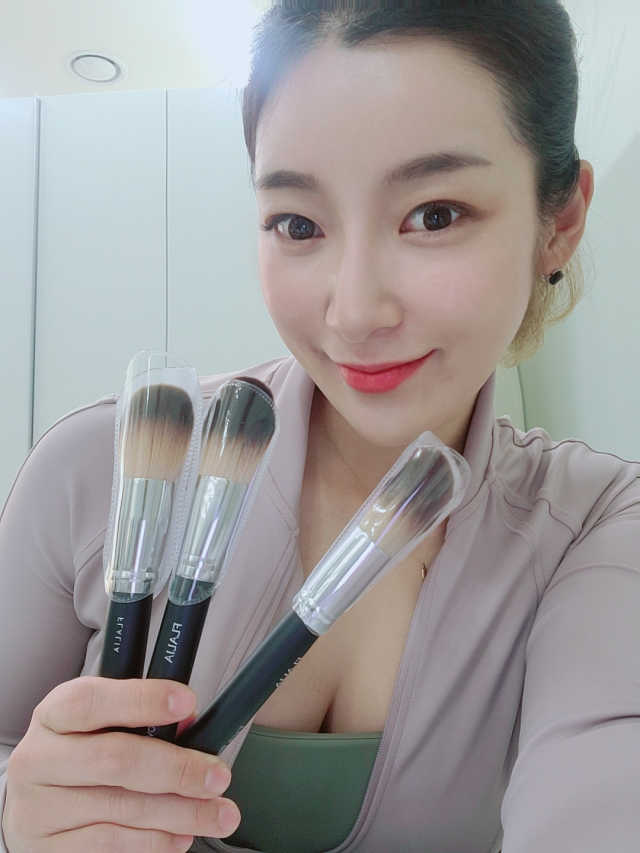 파우더 브러쉬 3종 리뷰 사진