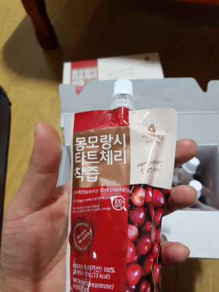 자연에온 몽모랑시 타트체리 착즙 100mL 10개입 2BOX — 5점을 준 리뷰어가 2020년 11월 올린 사용 사진