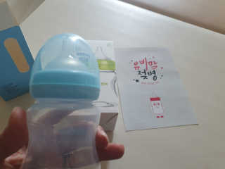 유비맘 PPSU 젖병 노꼭지_200ml_컬러 랜덤 발송 — 5점을 준 리뷰어가 2020년 6월 올린 사용 사진