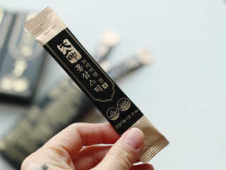 헬스업_천명진프리미엄홍삼스틱_10ml x 30포 — 5점을 준 리뷰어가 2020년 11월 올린 사용 사진