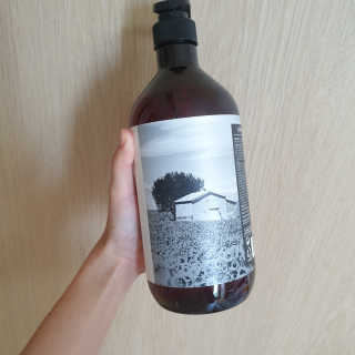 프로방스 바이올렛 퍼퓸 샴푸 1000ml 업그레이드 — 5점을 준 리뷰어가 2020년 8월 올린 사용 사진