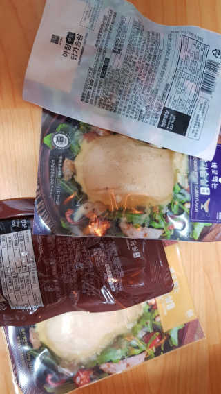 바로 먹는 아침 실온보관 닭가슴살 6종 — 4점을 준 리뷰어가 2020년 10월 올린 사용 사진