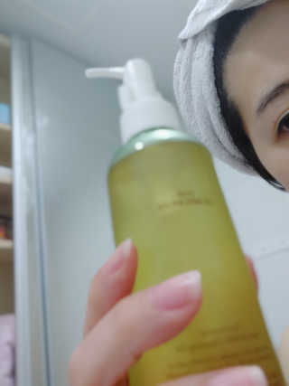 스킨큐어 산다화 순한 클렌징 동백 오일 200ml — 4점을 준 리뷰어가 2020년 4월 올린 사용 사진
