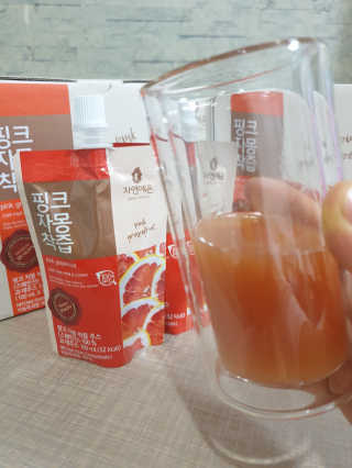 자연에온 핑크 자몽 착즙 100mL 10개입 2BOX — 5점을 준 리뷰어가 2020년 11월 올린 사용 사진