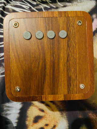 SEVIZ MINI10W 레트로 블루투스 스피커 — 5점을 준 리뷰어가 2020년 9월 올린 사용 사진