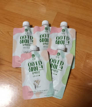 [꾸콤] 참참 OOTD쉐이크 담백한 일주일세트 50g x 5 — 4점을 준 리뷰어가 2020년 9월 올린 사용 사진