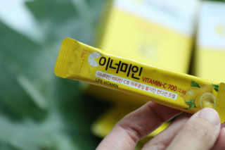 이너미인 VITAMIN-C 700 — 5점을 준 리뷰어가 2020년 8월 올린 사용 사진