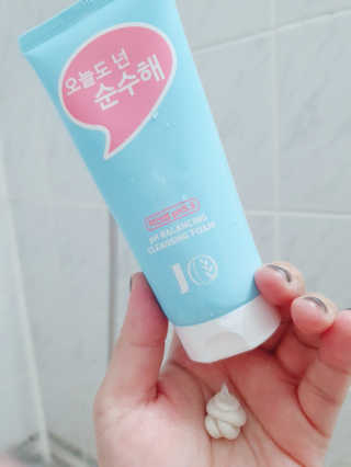 IO 아이오 오늘도 넌 순수해 - 약산성 클렌징폼 — 4점을 준 리뷰어가 2020년 12월 올린 사용 사진