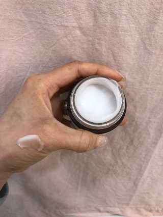La Theorie Hydrating Ingredients | 하이드레이팅 인그레이디언츠 — 4점을 준 리뷰어가 2020년 4월 올린 사용 사진