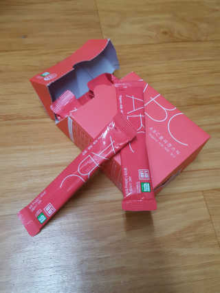 이너뷰티템, 니몸내몸 ABC 콜라겐 젤리스틱 14포 — 4점을 준 리뷰어가 2020년 11월 올린 사용 사진